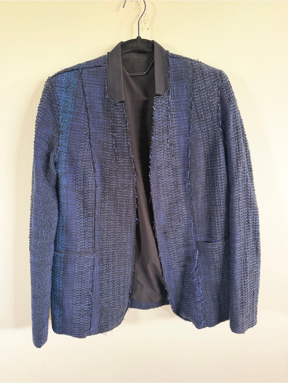Elie Tahari blazer jacket size 4 Navy Textured Open-Front Women's tweed